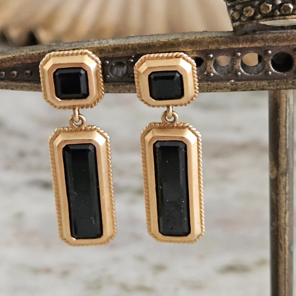 RARE DESIGNER MONICA RICH KOSANN 18K GOLD ONYX OCTAGON OBLONG PIERCED EARRINGS
